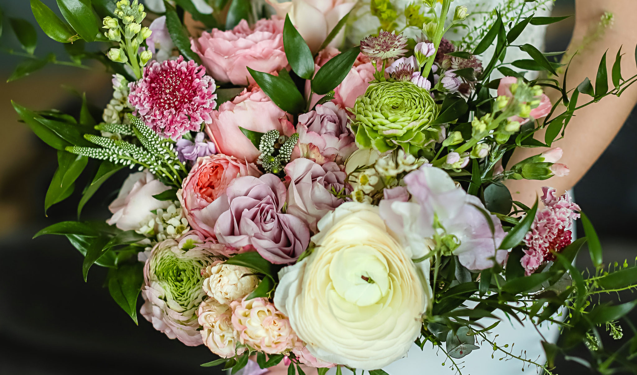 The Most Popular Wedding Flowers & When They Are Available - Walter ...